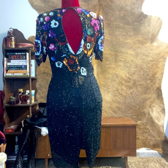 Gorgeous beautiful beaded dress from the 80s! - Picture 4 of 5